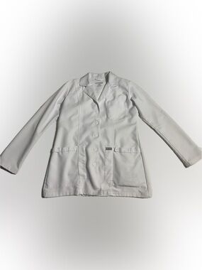 Women's White scrub Jacket with Front Pockets